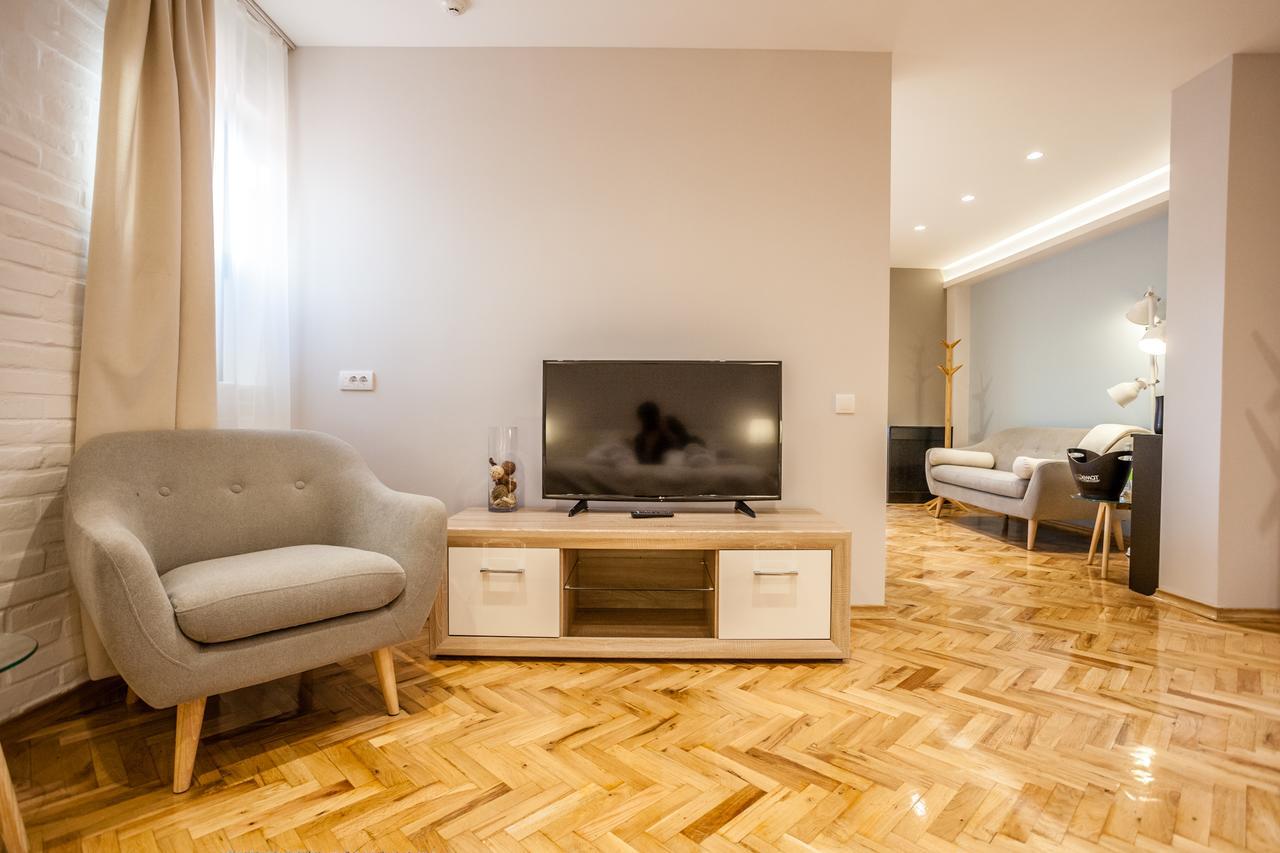 Apartmani Studio Zrenjanin Exterior foto